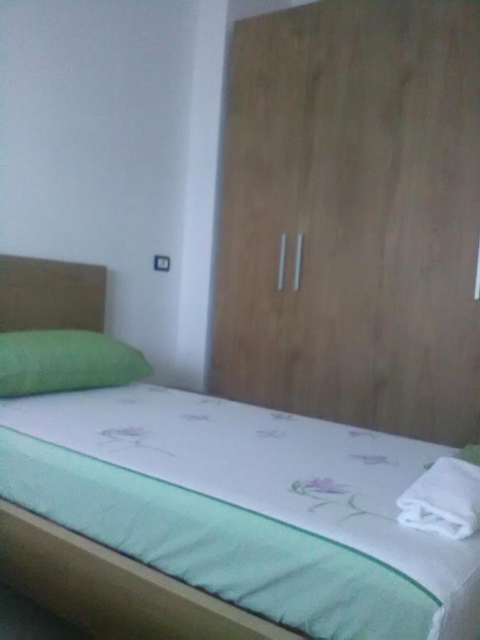 Lindita's Seaview 2 *